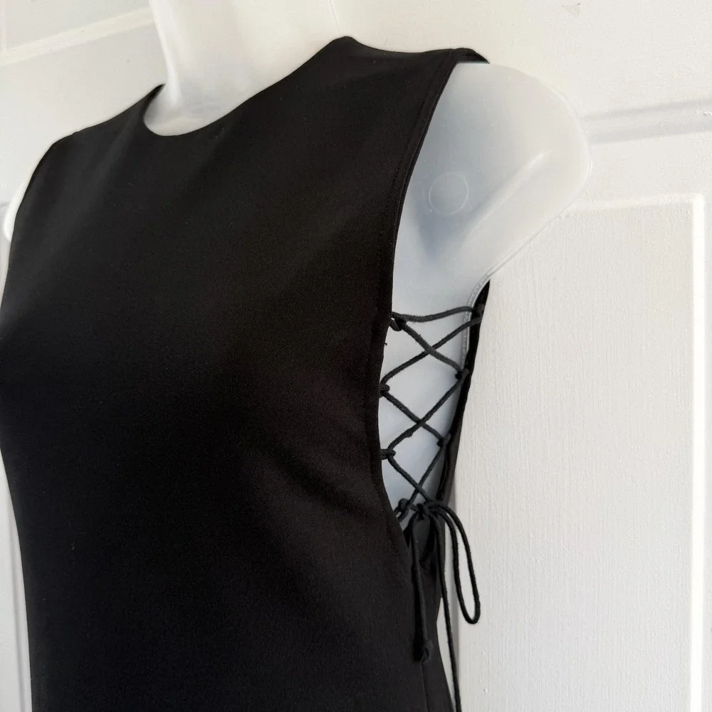Adika black sleeveless